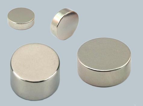 Mgnes korongok - kzepes